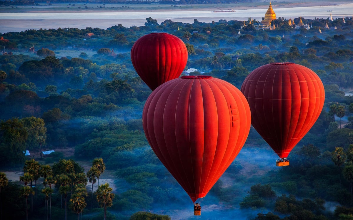 marquee background image